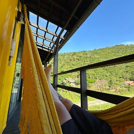 Pousada Container Amarelo Palhoça Exterior foto